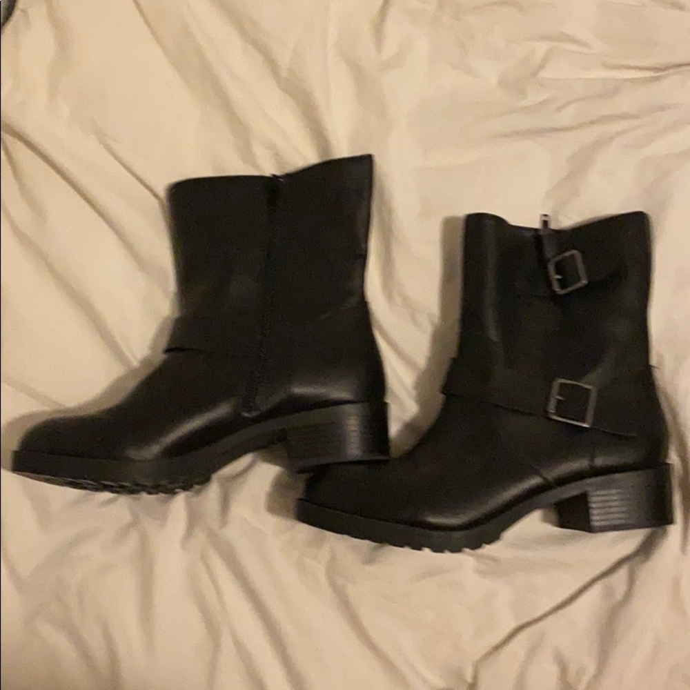 Black boots